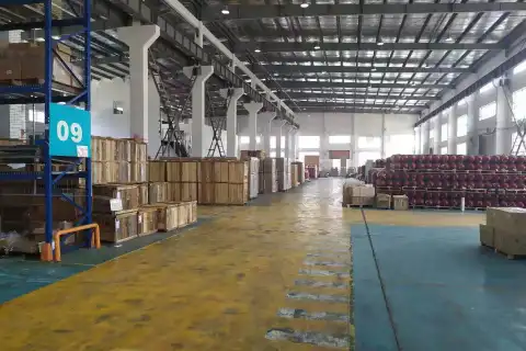 真优质!1.8元租金高标准厂房!南北通透!步行地铁300平起
