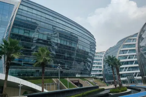 国家会展中心 - 虹桥世界中心 - 大小面积均可自由定制装修