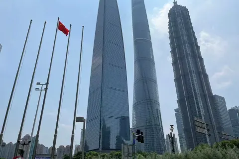 金桥股份 - 地铁9号金桥站上盖 - 超甲级写字楼 - 150平起租