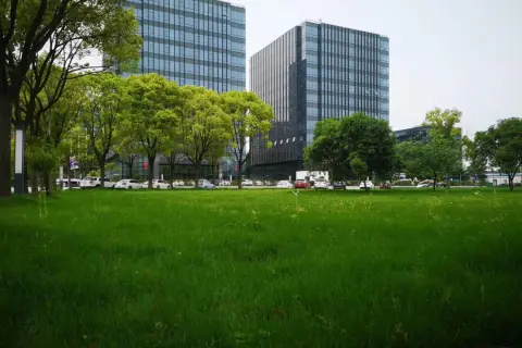【出租】大虹桥徐泾板块仓加国际180平方米装修办公室出租
