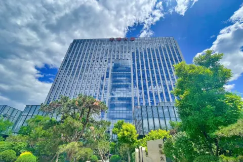 三元桥地铁口 新项目 价格超低价 整层遗留面积拎包入住