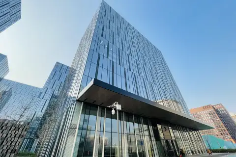 新环境 新办公汉威国际广场整层1397平 遗留装修 随时起租