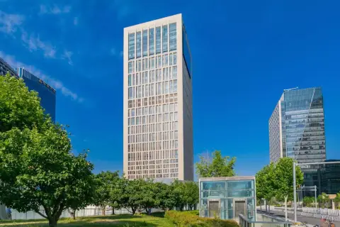 奥林匹克中心 - 中建财富国际中心600平办公出租