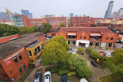 陆家嘴商圈 - 波特营创意园602平精装小独栋出租
