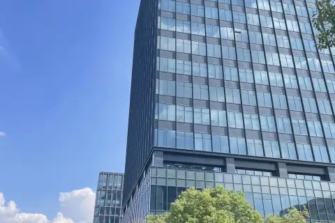 大虹桥核心商圈中建企业天地甲级写字楼90平起出售