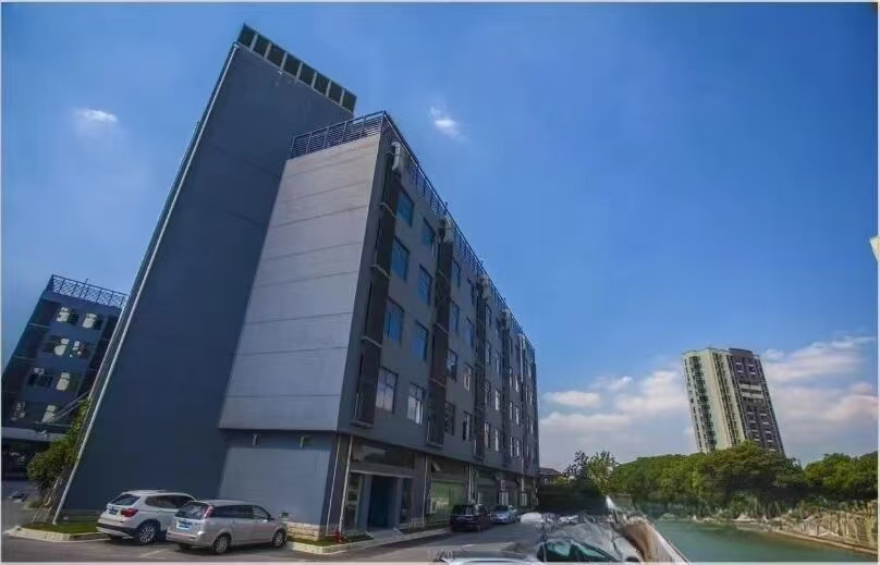 徐汇70平起｜精装带家具，车位充足停车方便，配套全！