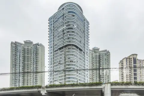 华鼎大厦