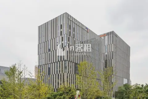 鸿元中心